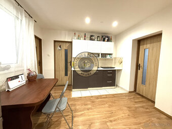 Na predaj rodinný dom po rekonštrukcii v obci Zeleneč - 10