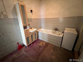 Na predaj rodinný dom, Nové Zámky - 10