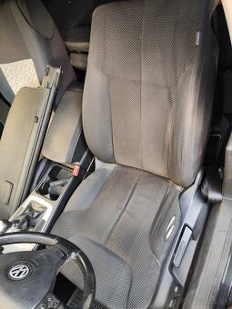 Rozpredám Passat B6 - 10