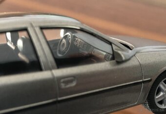 Opel Vectra B  1:43 Schuco Germany - 10
