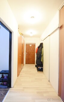 PREDANÉ 3 izbový byt, Centrum II Dubnica n/Váhom, garáž - 10