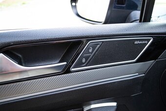 VOLKSVAGEN PASSAT 140kw R - 10