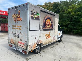 Plne vybavený foodtruck, pripravený na prevádzku - 10