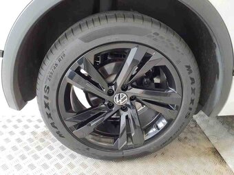 Volkswagen Tiguan 2.0 TDI R-Line - 10