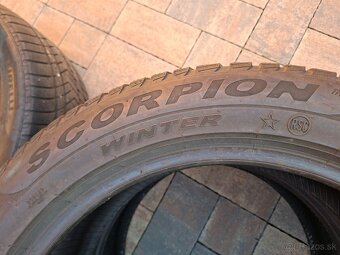 Predám zimné pneu.Pirelli dvojrozmer-R20 - 10