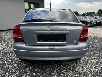 Opel Astra 1.4 16V Comfort - 10
