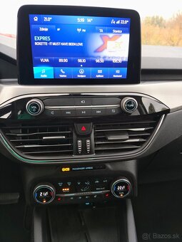 Ford Kuga Titanium 2.5 4x4 FHEV TOP - 10