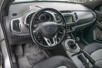 Kia Sportage 1.7 CRDi 2WD Platinum sivá - 10