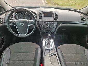 Opel Insignia ST  2.0 CDTI 4x4 AUTOMAT - 10