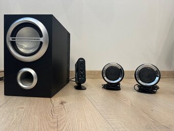 Predám starší počitač - 10