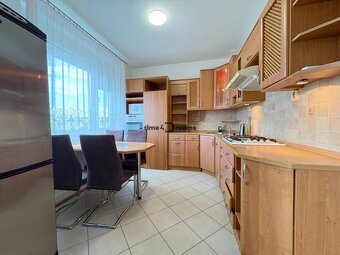 Na predaj: VEĽKY 3 ib + LOGGIA + ŠPAJZA + KUMBAL + PIVNICA - 10