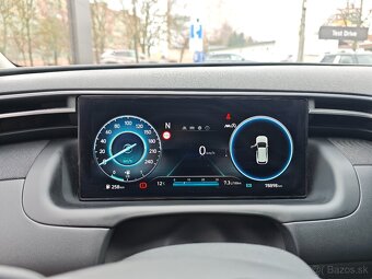 Hyundai Tucson 1.6 T-GDi Mild Hybrid Family MT6 - 10
