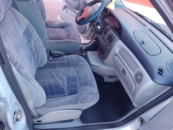 Predám Renault Scénic 1.6 benzín - 10
