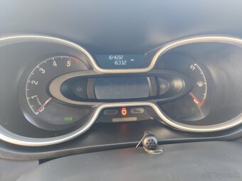 Opel Vivaro - 10