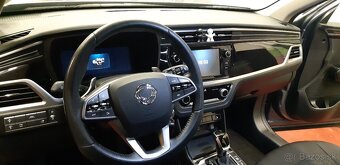 SsangYong Korando 1.5 Benzín Style 6/AT - 10