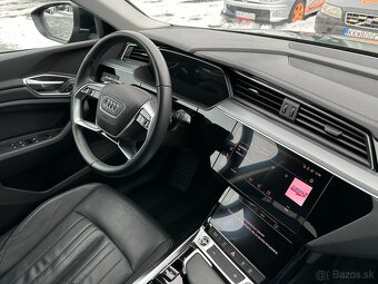 Audi E-tron quattro 50, r.v.: 2022 - 10
