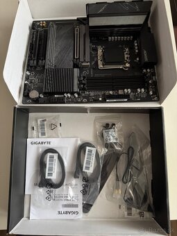 GIGABYTE B650 AORUS ELITE AX V2 - 10