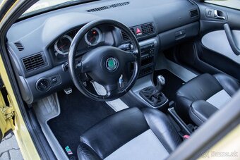 Škoda Octavia 1.8 20V Turbo RS Combi - 10