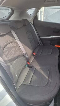 Kia ceed - 10