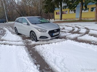 Hyundai i40 CW CRDi - 10