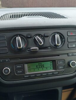 Škoda Citigo 1.0 MPI černá 5dv - 10