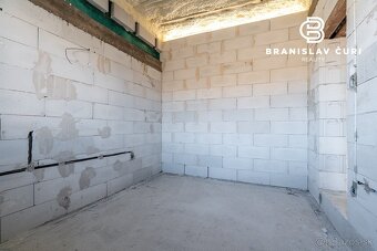 Na predaj 4-izbový bungalov, Rezidencia Trnava pri Laborci - - 10