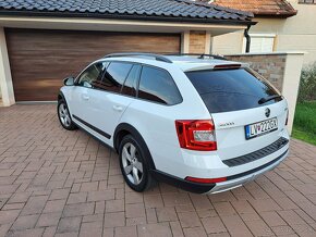 Octavia Scout 2,0tdi 135kw, 4x4, 2015 DSG - 10