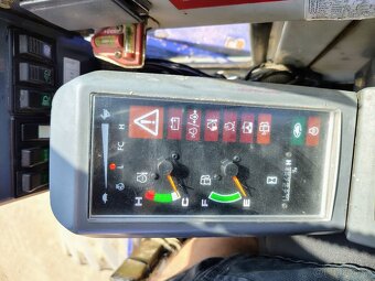 Takeuchi TB 175W - 10