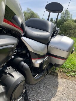 Yamaha XV 1900 Star Eluder - 10