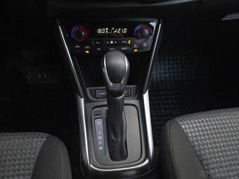 Suzuki SX4 S-Cross Hybrid - 10