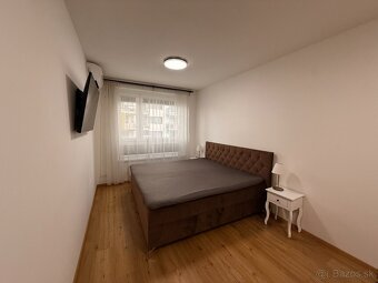 NADŠTANDARDNÝ 2 IZBOVÝ BYT V TOP LOKALITE PRI CENTRÁLI - 10