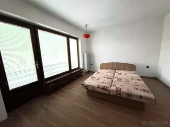 Na predaj - rod.dom. Nitrianske Pravno, okr. Prievdza - 10