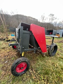 Predam Sadzač cesnaku a cibule - 10