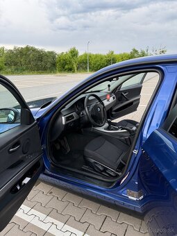 Bmw E90 318d - 10