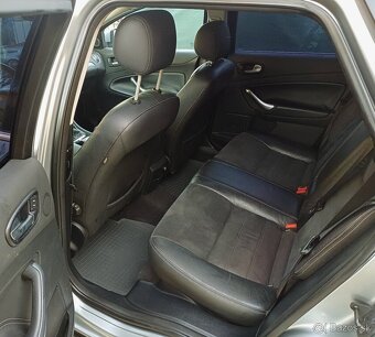 Ford Mondeo Combi MK4 ST Line 2.0TDCi 103Kw R.V.12/2008 M6 - 10