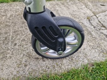 Gesselin športový kočík - 10