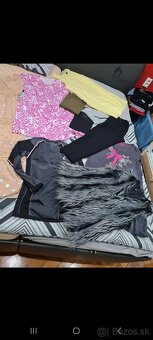 Balík oblečenia - 10