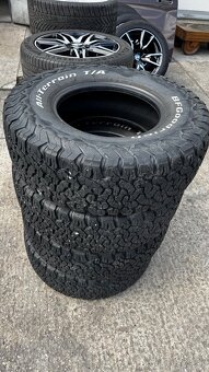 BF Goodrich All-Terrain T/A 265/75R16 - 10
