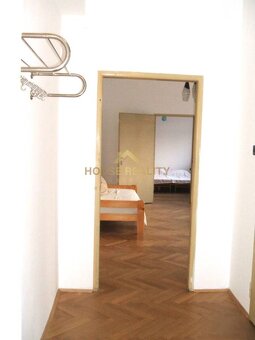 Predaj 2 izbový byt CENTRUM, Jakubovo nám., Bratislava I. St - 10