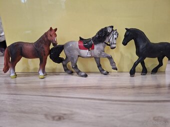 Schleich - 10