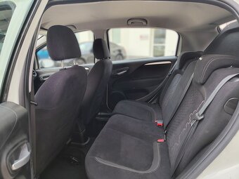Fiat Grande Punto 1.4 57 kW Manuál - 10