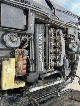 Prodám BMW M5 e34 - 10