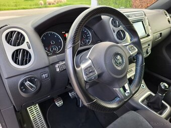 VOLKSWAGEN TIGUAN 4x4,2,0CR TDI CITY SCAPE, 110kw, 2015 - 10