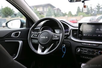 Kia Ceed SW 1.5 T-GDi Silver - 10