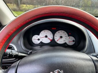 Peugeot 206 Generation edícia 1.4 55kw - 10