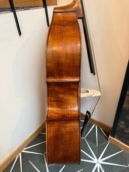 Predám kontrabas - 10