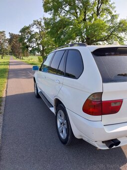 BMW X5 xDrive 3.0i - 10