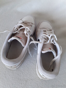 Dámske tenisky NIKE č.40 - 10