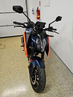 KTM 125 DUKE Orange - 10