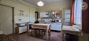 HALO reality - Predaj, rodinný dom Váhovce - EXKLUZÍVNE HALO - 10